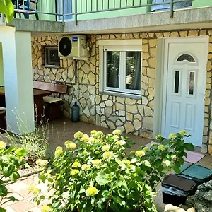 Apartman Deni